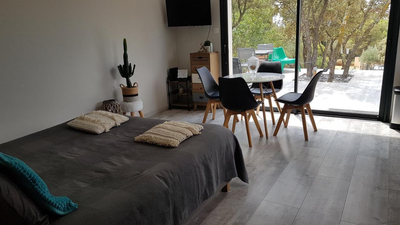 A L' Evidence Holiday home Mornas